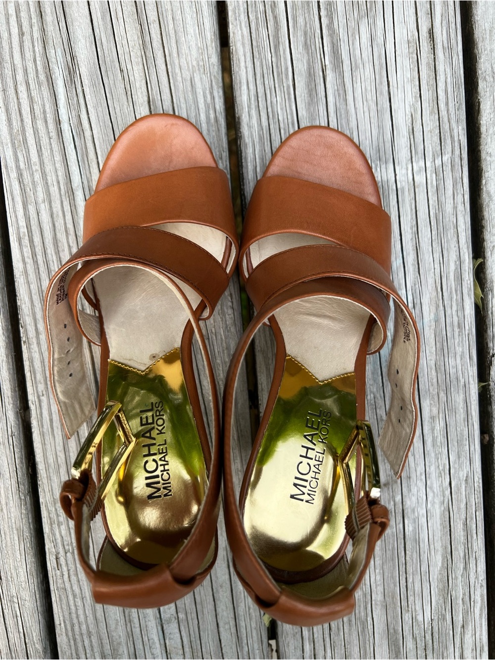 Michael Kors Violet Cross Strap Heels Sandals Size 6 - Picture 2 of 6